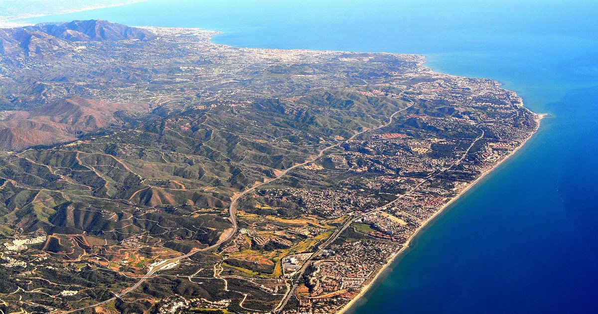 Litoral entre Marbella y Fuengirola — Best Time to Visit, 2026 guide