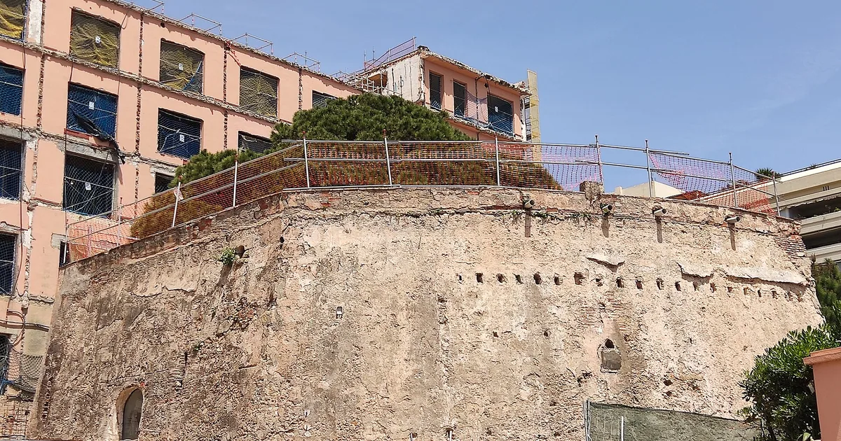 Stone remains of the Fuerte de San Luis beside Hotel El Fuerte in Marbella old town
