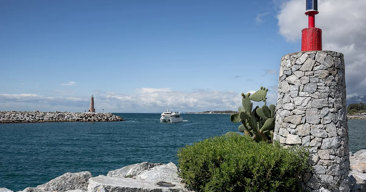 Entrance to the port, Costa del Sol — Late-Night Food, 2026 guide