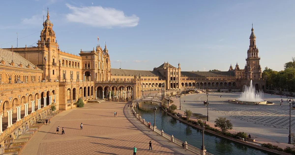 Plaza de España in Seville with its canal and towers — Marbella day trip from Seville