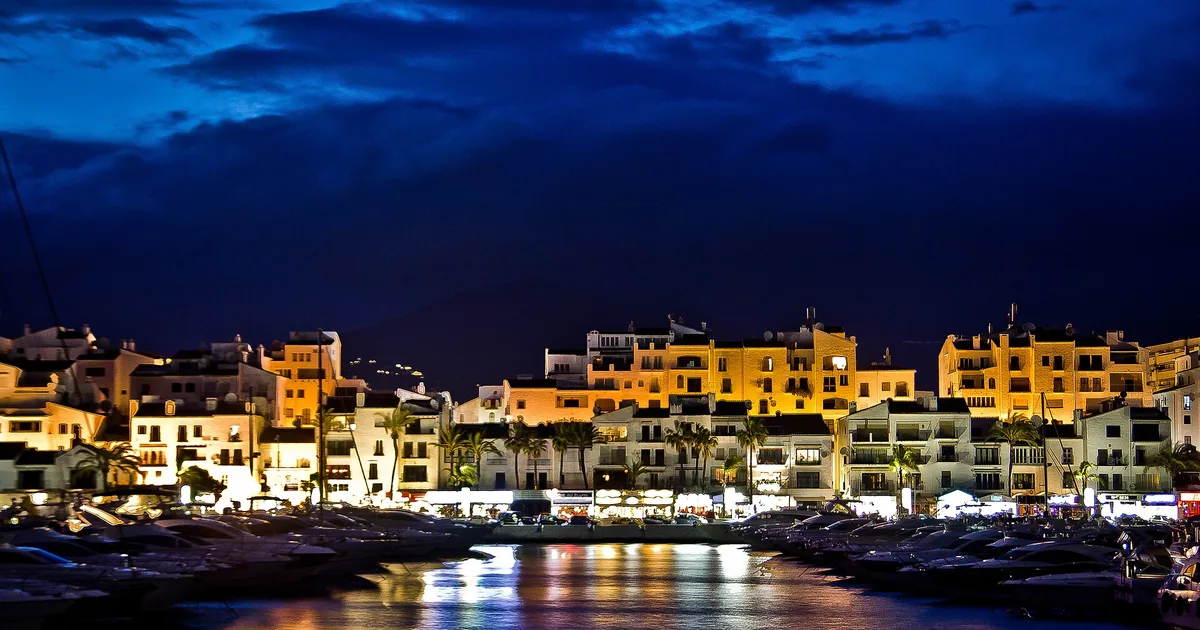 Puerto Banús — Private Concert, 2026 guide