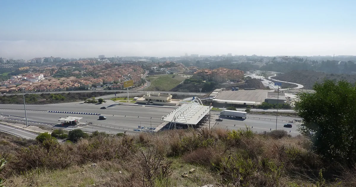 AP-7 Autopista del Sol toll booths at Calahonda above the sea — renting a car in Marbella