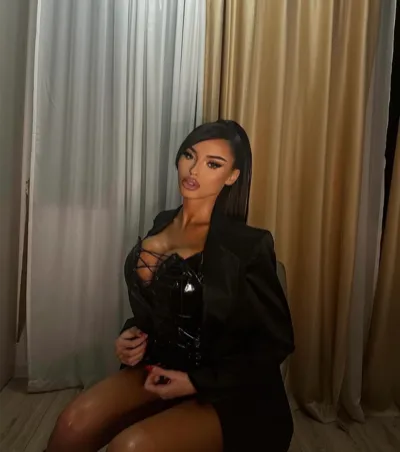 Kimberly - British escort in Marbella