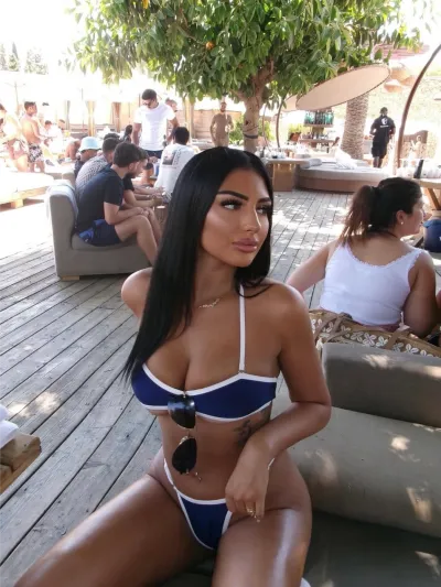 Linda escort Marbella photo 4