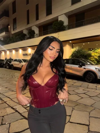 Linda escort Marbella photo 5